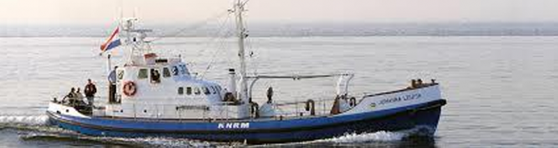 Wie wil dat niet? Vaar mee met de historische reddingboot “Johanna Louisa”.  Vanuit het reddingstation IJmuiden varen we een tocht van 1,5uur de zee op.  Vooraf krijgt u een presentatie aangeboden over het werk van de KNRM. 